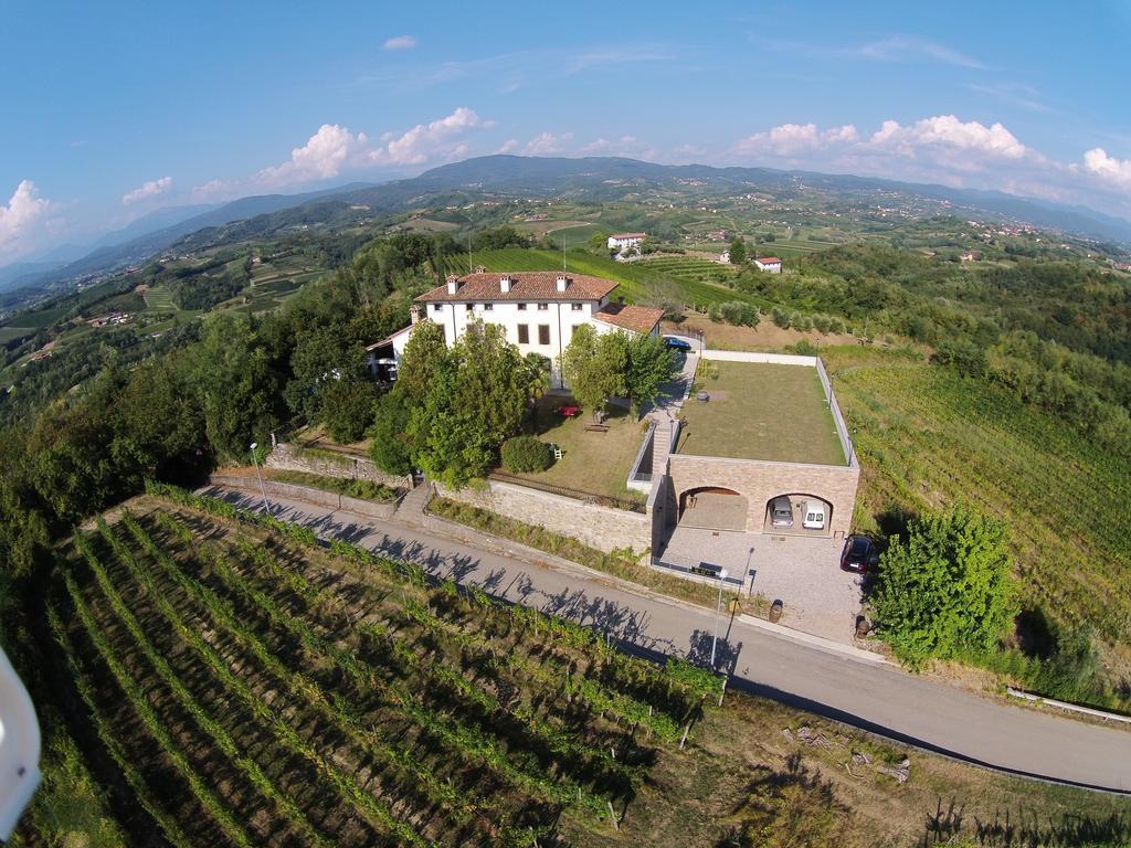 Agriturismo Casa Delle Rose Winery Ruttàrs 외부 사진